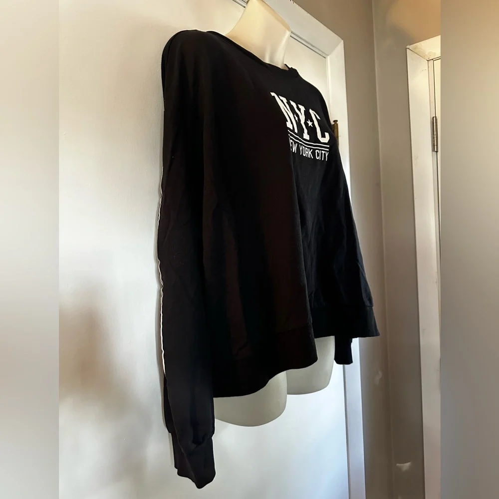 H&M - Picture 2 of 5